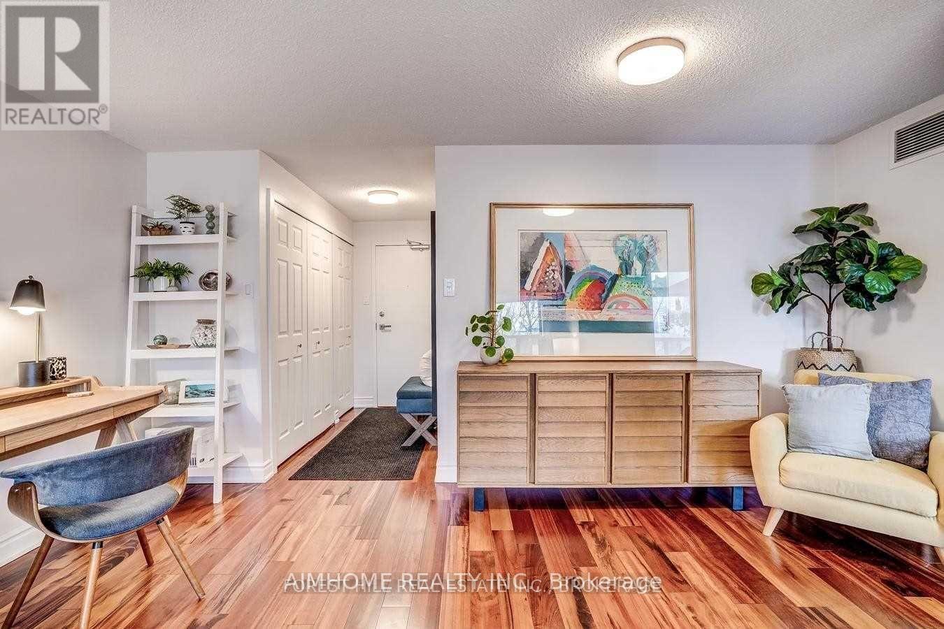 308 - 701 King Street W, Toronto, Ontario M5V 2W7 - Photo 21 - C12548956