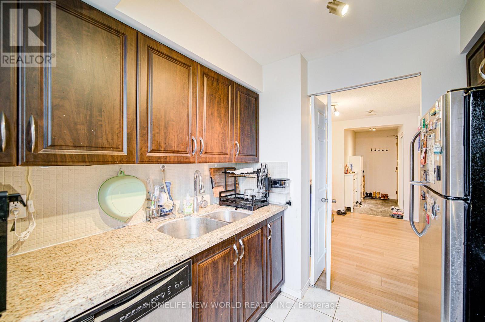 1703 - 3 Pemberton Avenue, Toronto, Ontario M2M 4M1 - Photo 17 - C12549060