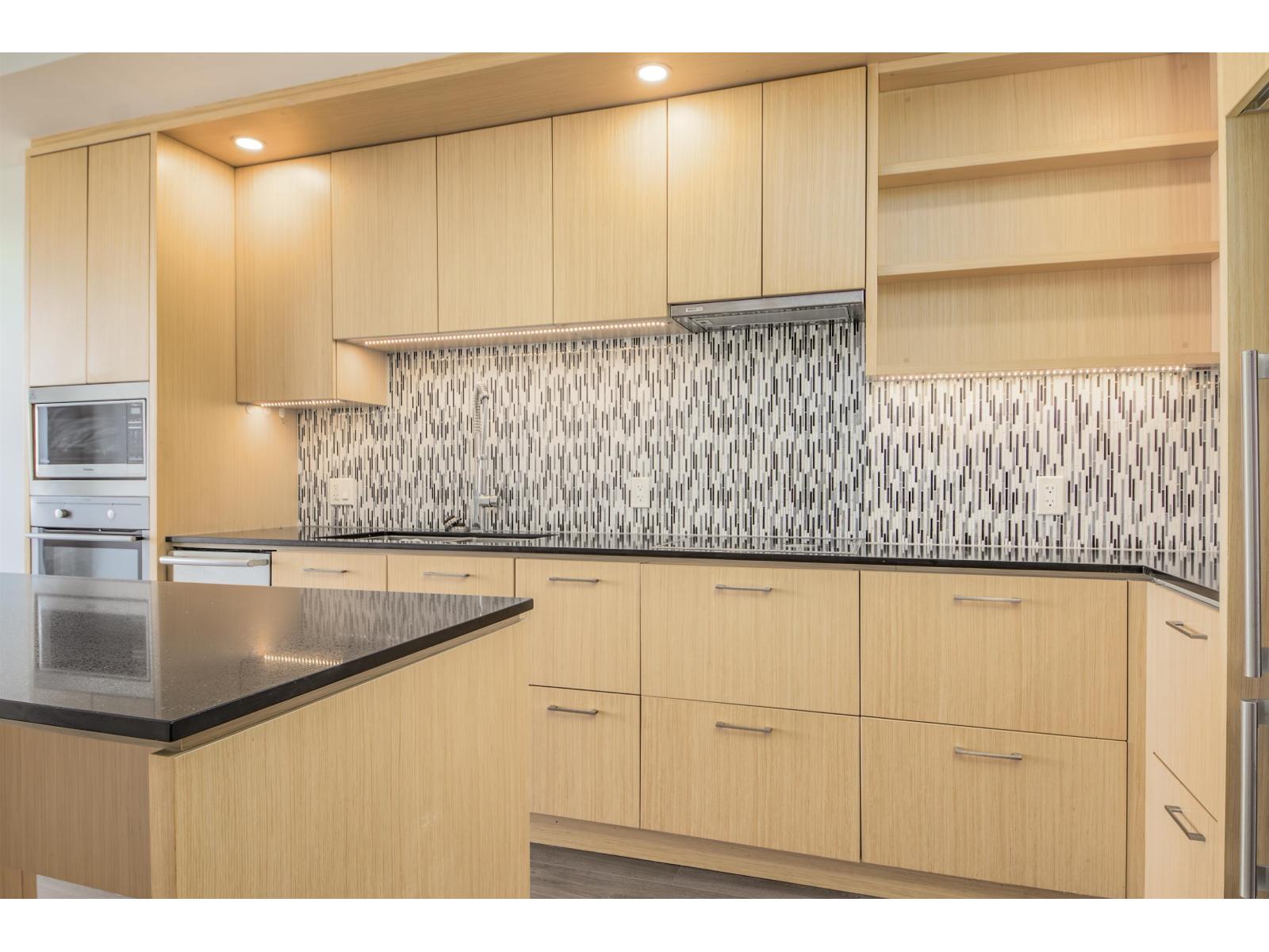 2004 13495 Central Avenue, Surrey, British Columbia V3T 0K2 - Photo 3 - R3063875