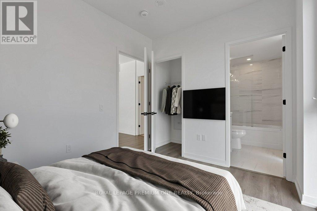 4010 - 28 Interchange Way, Vaughan, Ontario L4K 0P8 - Photo 11 - N12549120