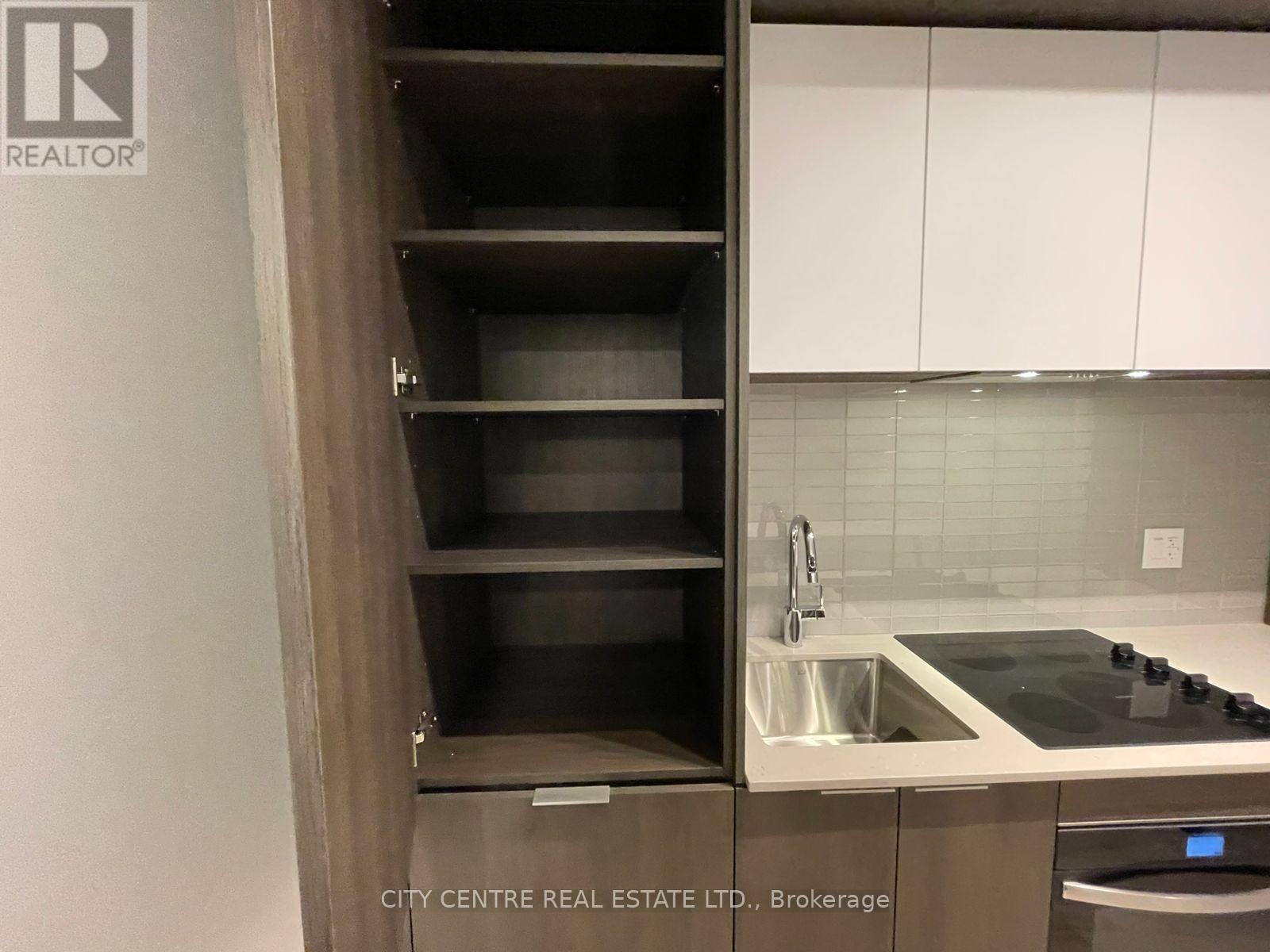 1406 - 395 Square One Drive, Mississauga, Ontario L5B 0P6 - Photo 23 - W12549122