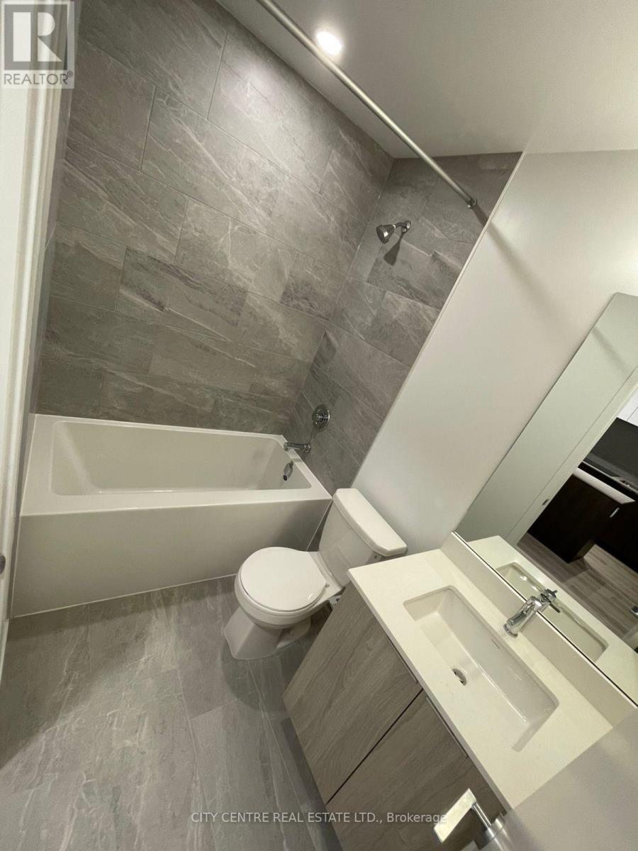 1406 - 395 Square One Drive, Mississauga, Ontario L5B 0P6 - Photo 7 - W12549122