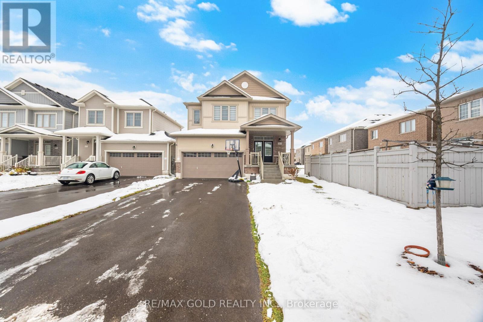 483 Black Cheery Crescent, Shelburne, Ontario L9T 0X4 - Photo 2 - X12548548