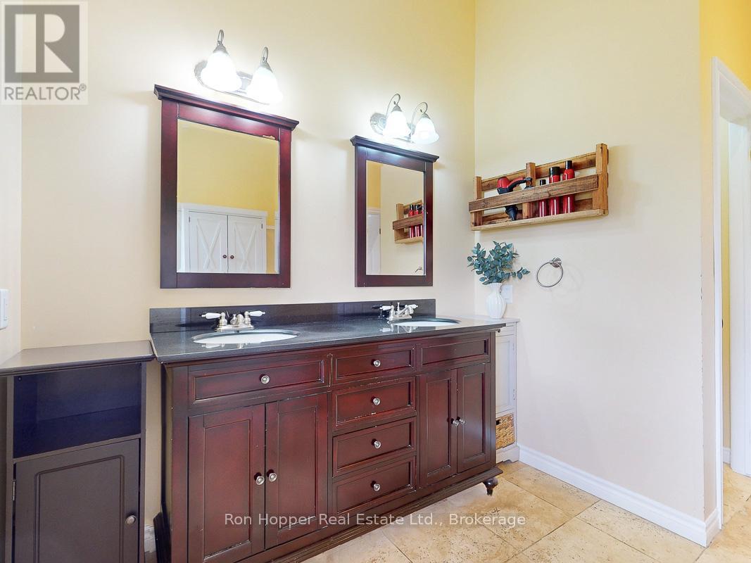 123025 Story Book Park Road, Meaford, Ontario N4K 5N6 - Photo 18 - X12434694