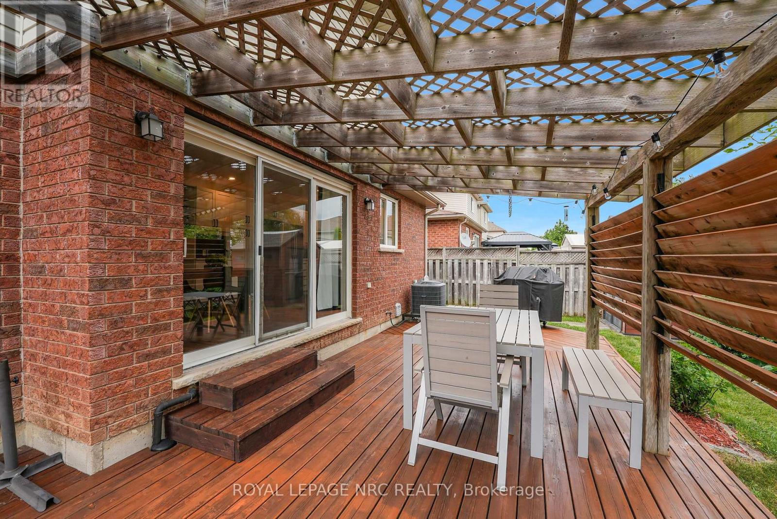 80 Mcbride Drive, St. Catharines, Ontario  L2S 2Z3 - Photo 43 - X12549134