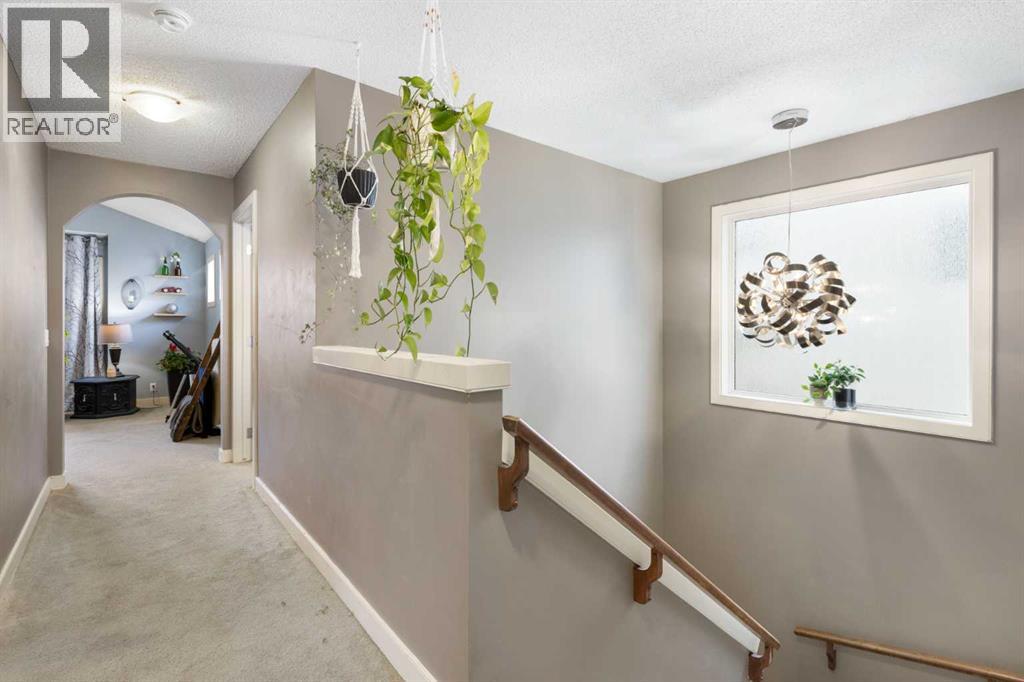 52 Westmount Circle, Okotoks, Alberta  T1S 0B6 - Photo 19 - A2269501