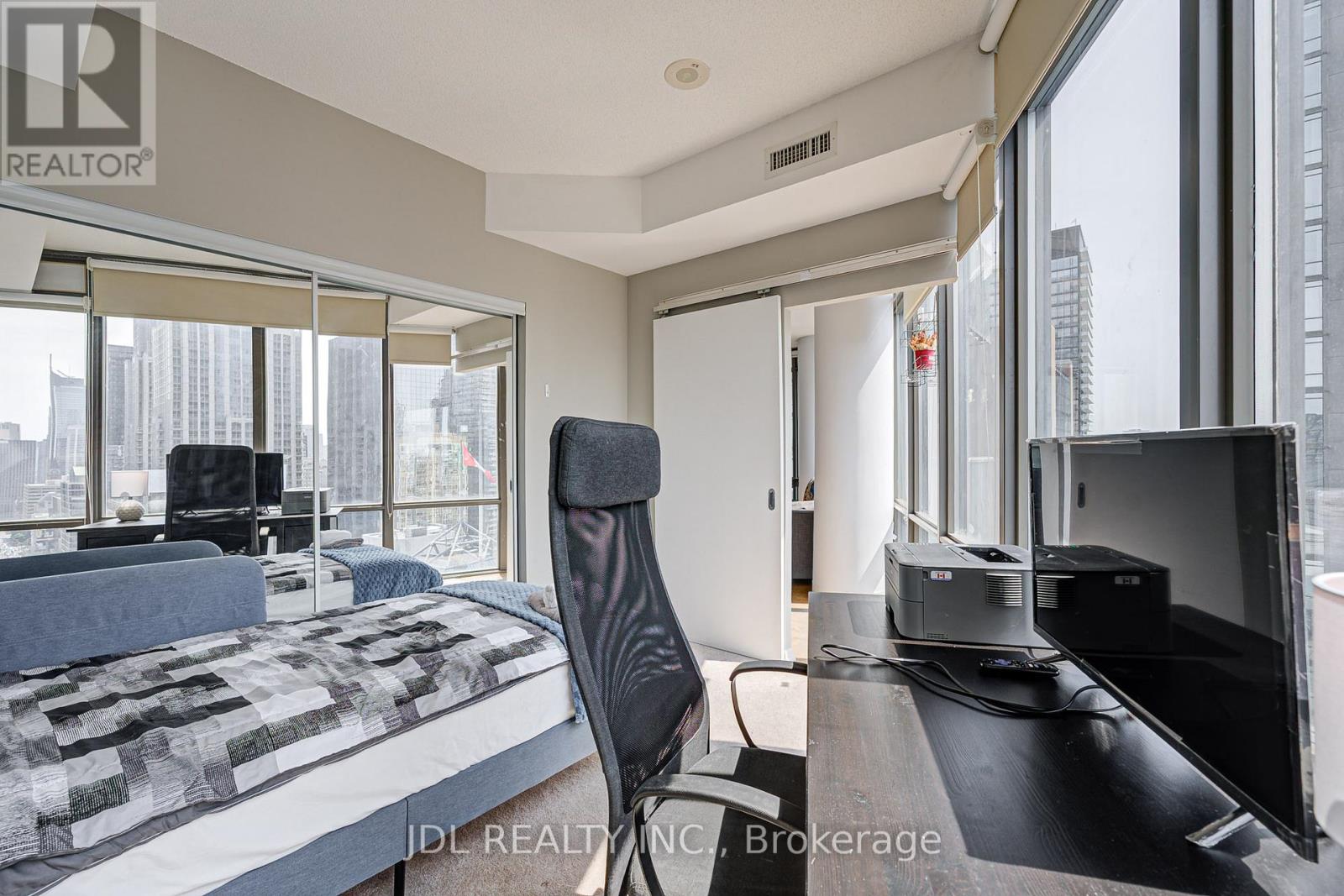 2208 - 832 Bay Street, Toronto, Ontario M5S 1Z6 - Photo 20 - C12549138