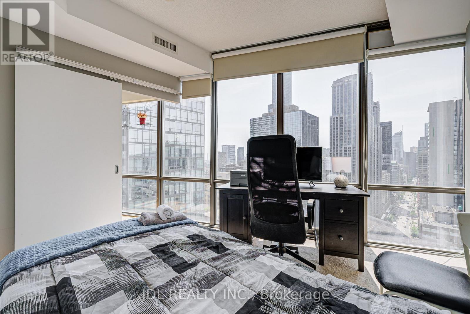 2208 - 832 Bay Street, Toronto, Ontario M5S 1Z6 - Photo 21 - C12549138