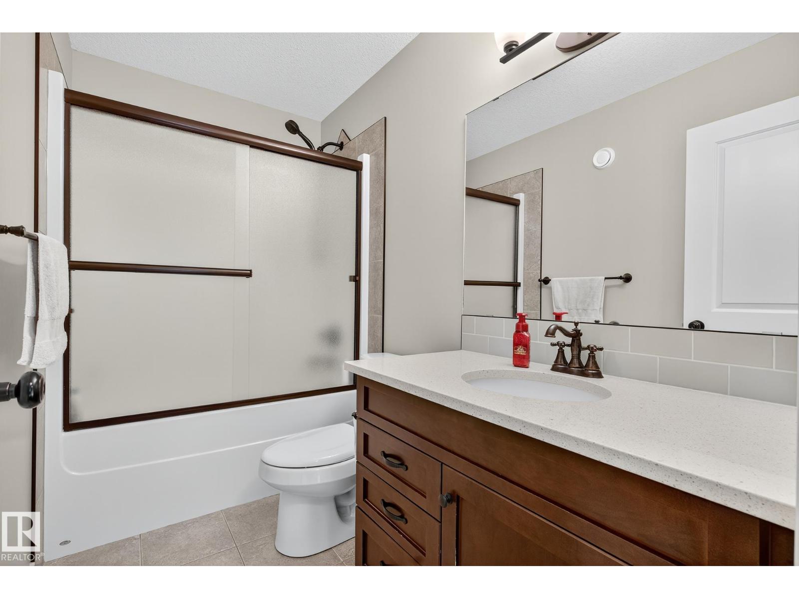 6121 175a Av Nw, Edmonton, Alberta  T5Y 3N8 - Photo 47 - E4465881