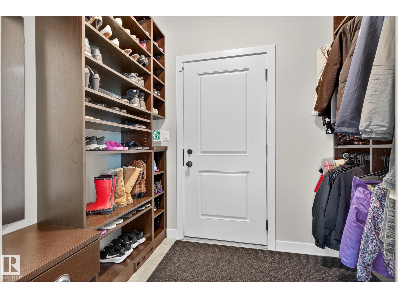 6121 175a Av Nw, Edmonton, Alberta  T5Y 3N8 - Photo 31 - E4465881