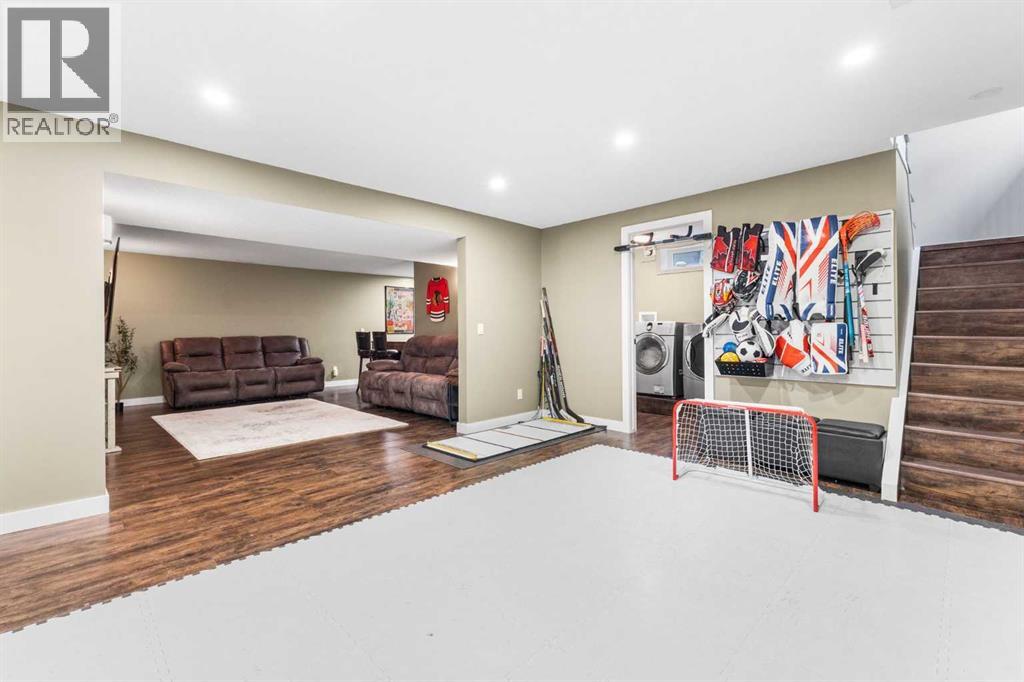 1108 Lake Sundance Crescent Se, Calgary, Alberta  T2J 2S8 - Photo 20 - A2270030