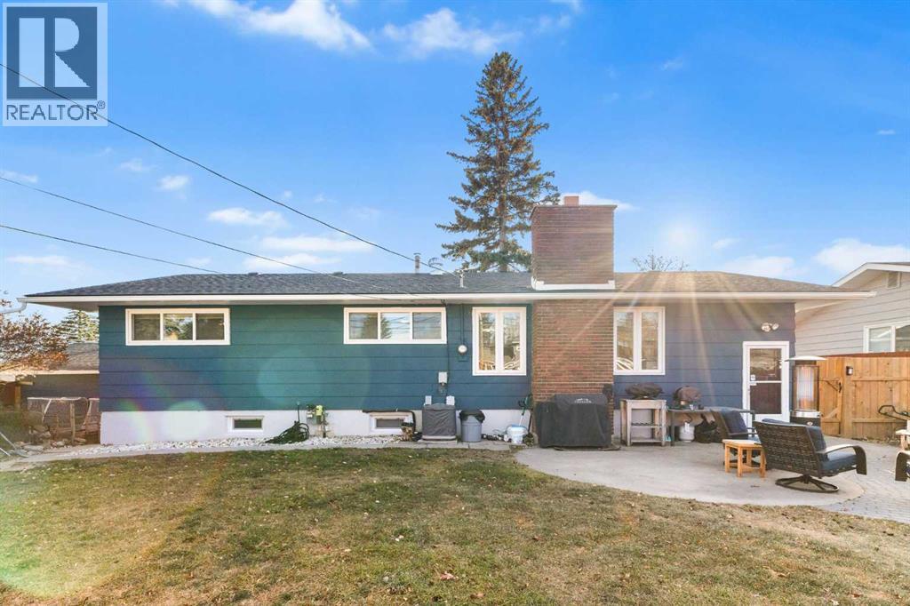 1108 Lake Sundance Crescent Se, Calgary, Alberta  T2J 2S8 - Photo 31 - A2270030