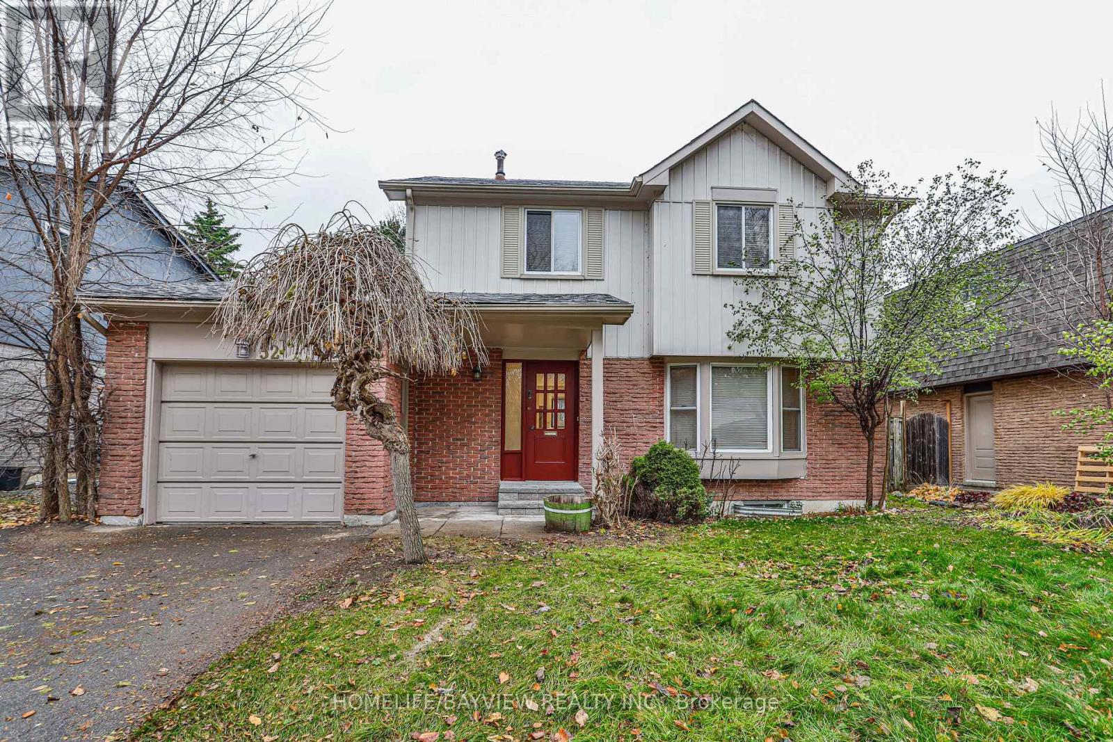 32 PENWICK CRESCENT, Richmond Hill, Ontario