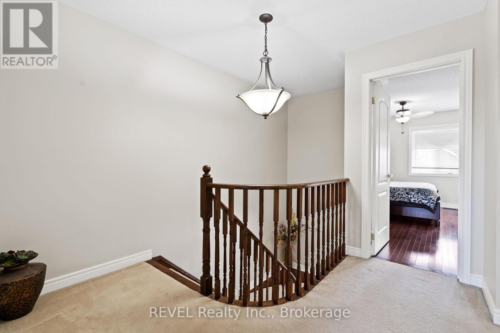 25 Colonel Lyall Street, St. Catharines, Ontario L2P 0B3 - Photo 14 - X12549150