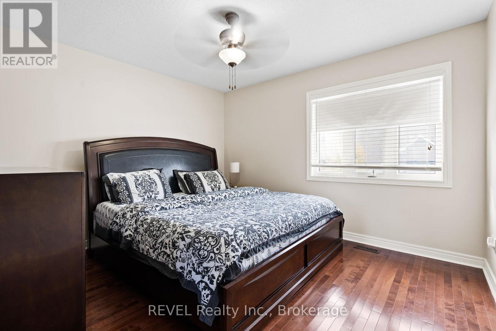 25 Colonel Lyall Street, St. Catharines, Ontario L2P 0B3 - Photo 15 - X12549150