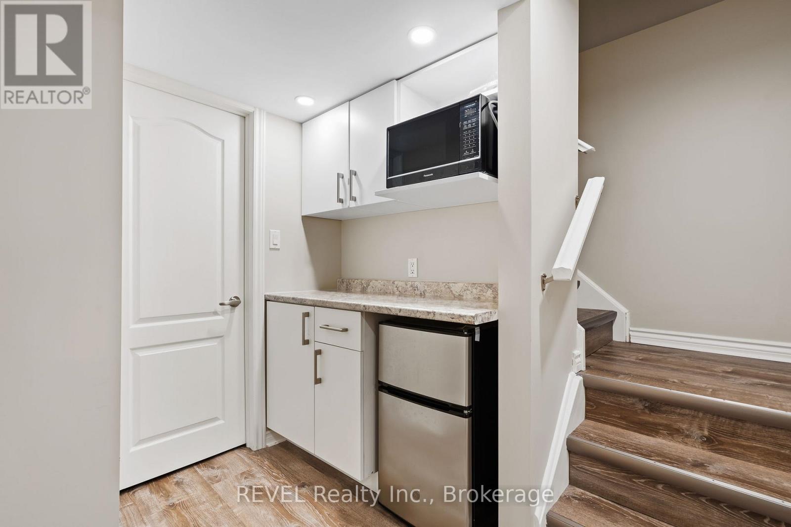 25 Colonel Lyall Street, St. Catharines, Ontario L2P 0B3 - Photo 28 - X12549150