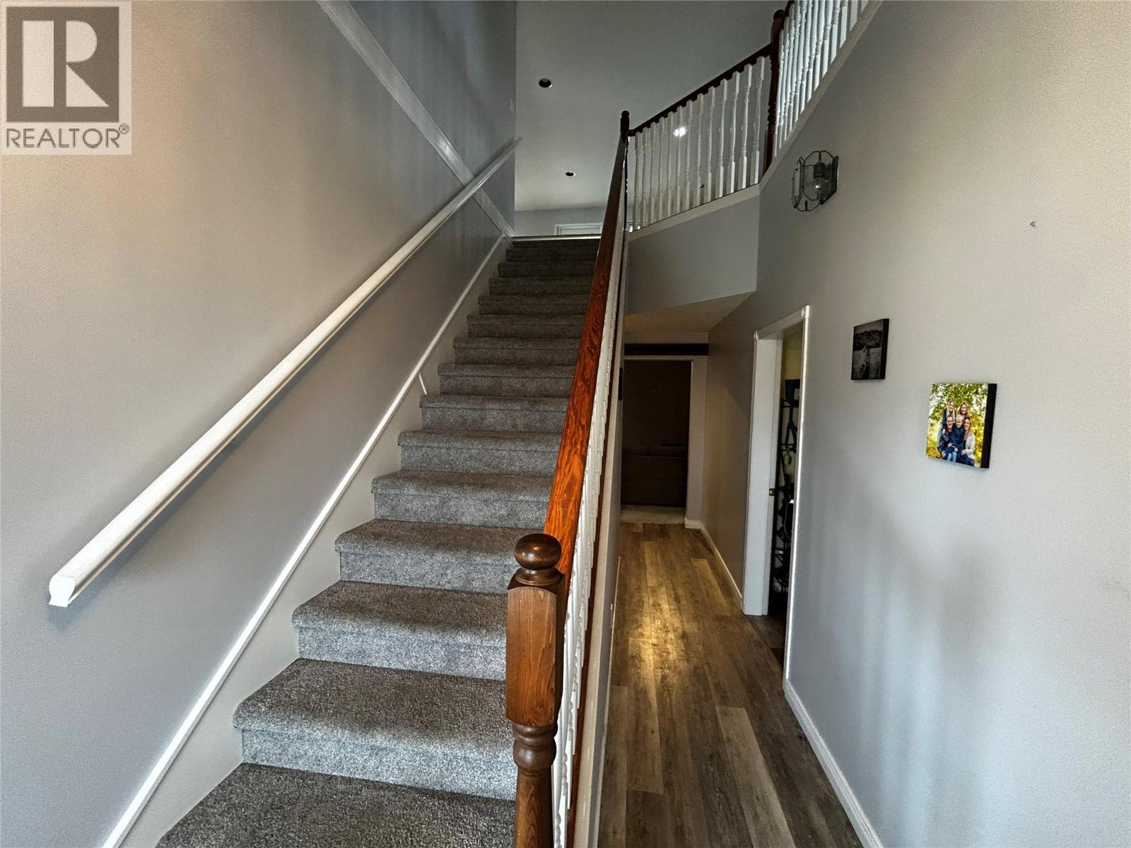 2024 Mountain View Avenue, Lumby, British Columbia  V0E 2G0 - Photo 17 - 10365369