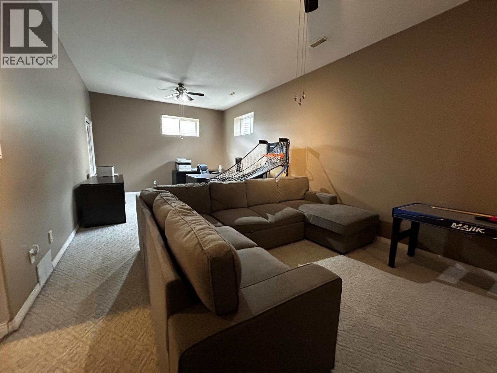 2024 Mountain View Avenue, Lumby, British Columbia  V0E 2G0 - Photo 31 - 10365369