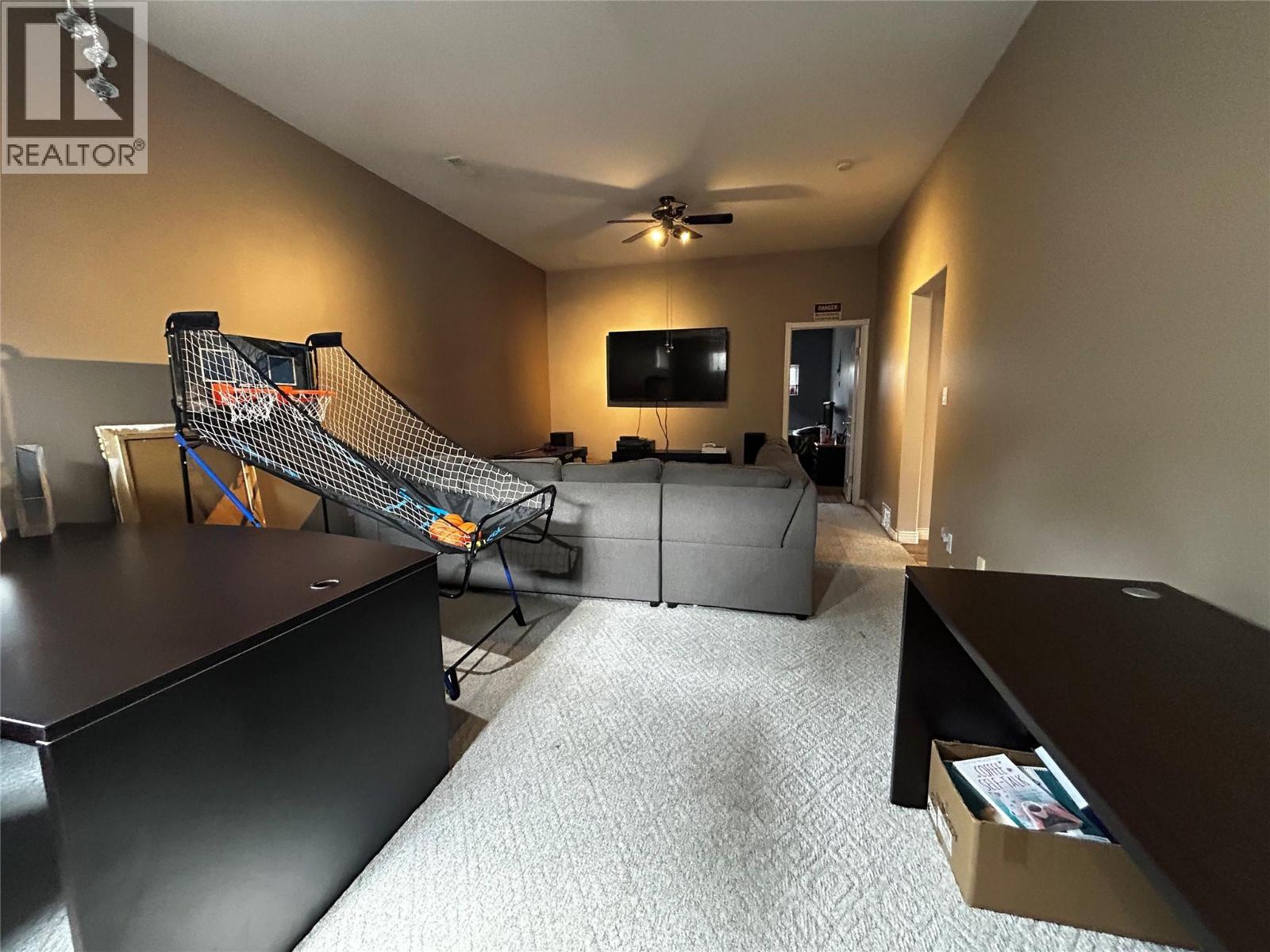 2024 Mountain View Avenue, Lumby, British Columbia  V0E 2G0 - Photo 33 - 10365369