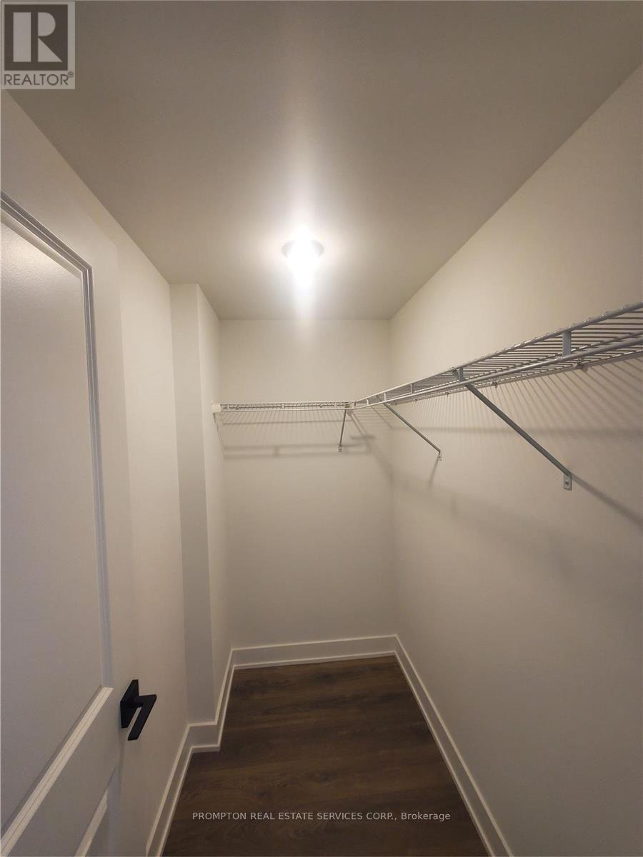 #1204 - 2481 Taunton Road, Oakville, Ontario L6H 3R7 - Photo 13 - W12549144