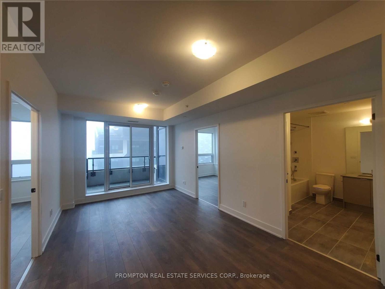 #1204 - 2481 Taunton Road, Oakville, Ontario L6H 3R7 - Photo 5 - W12549144