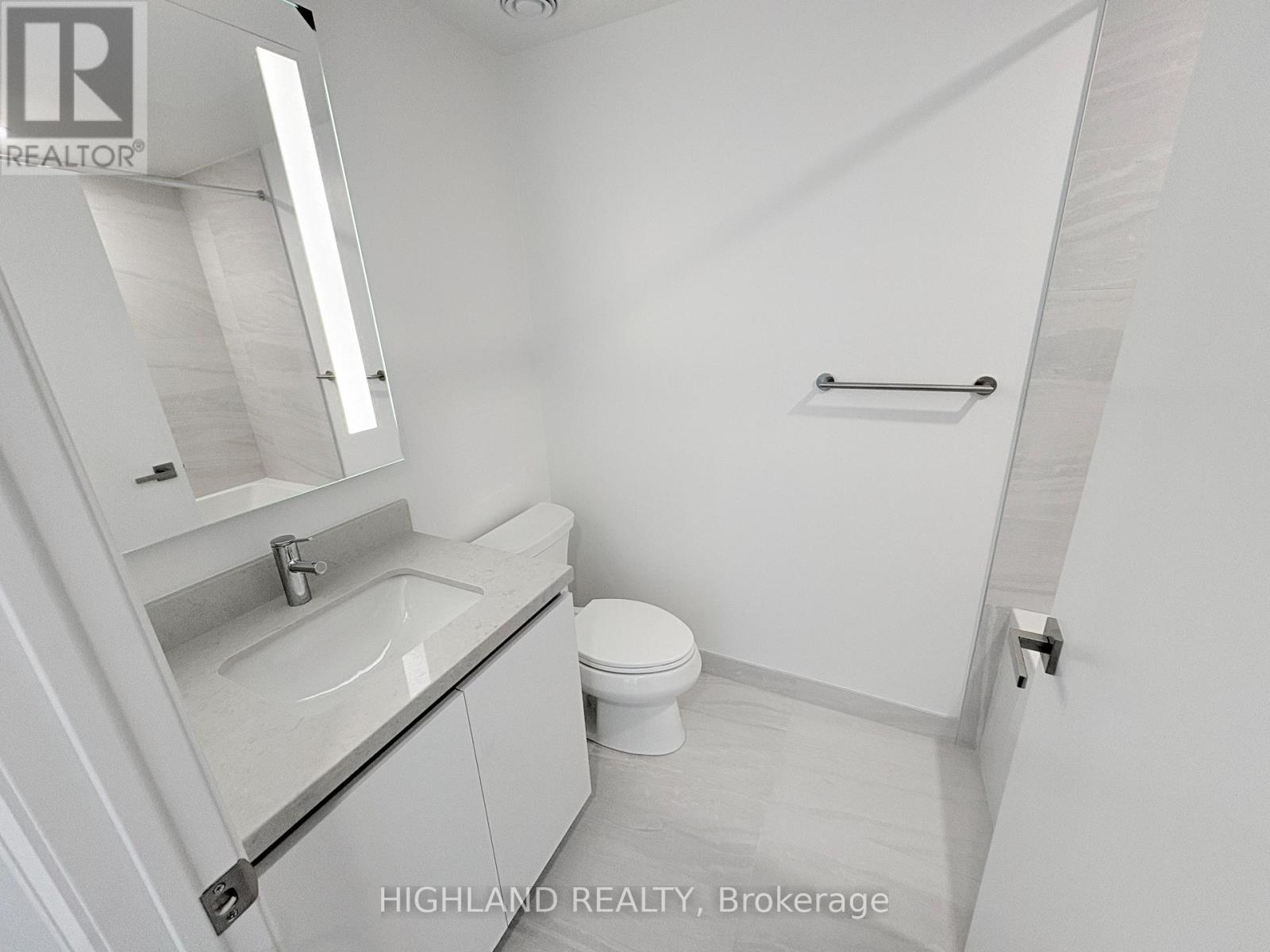 3303 - 4015 The Exchange, Mississauga, Ontario  L5B 0N9 - Photo 13 - W12549154