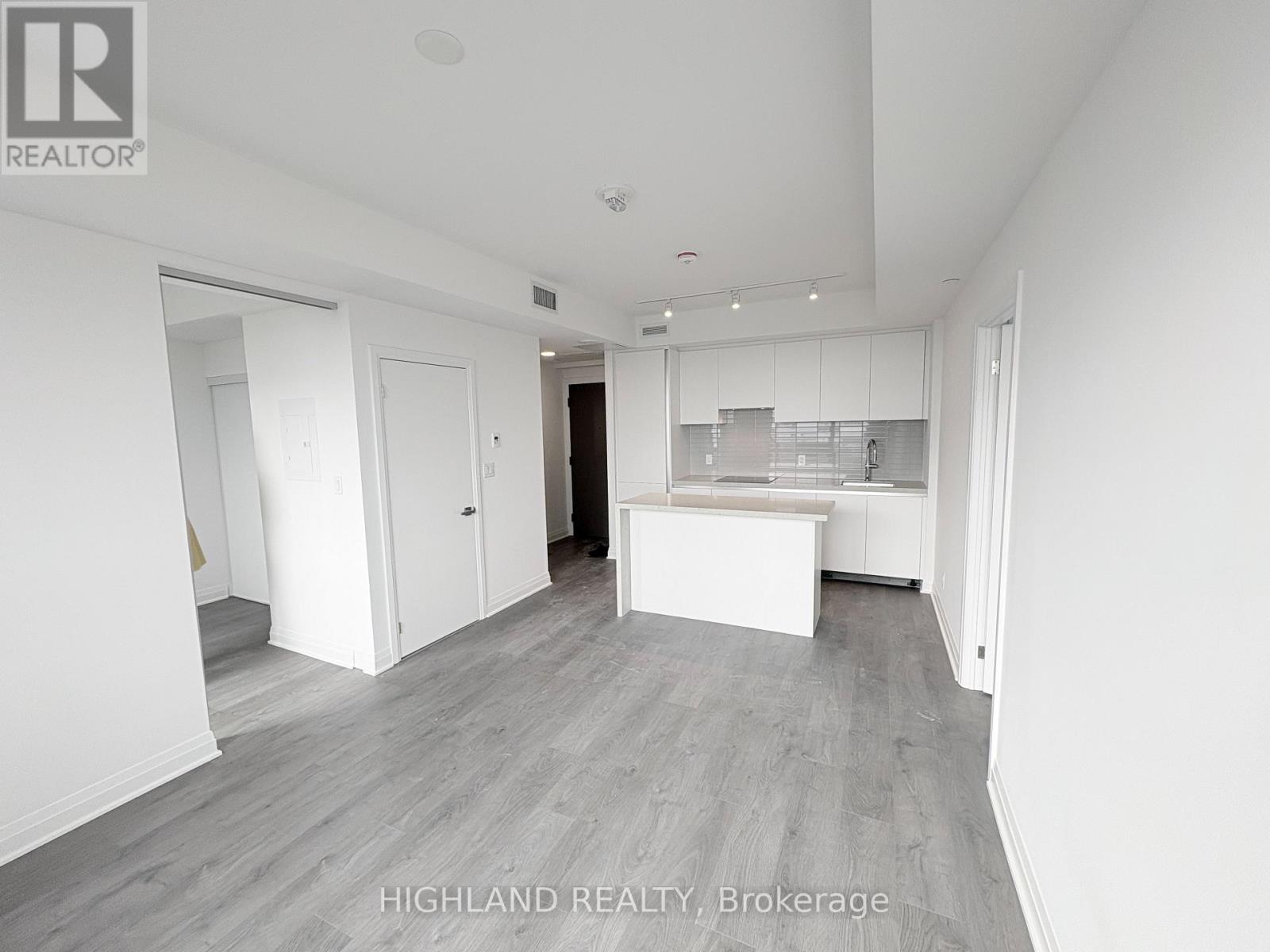 3303 - 4015 The Exchange, Mississauga, Ontario  L5B 0N9 - Photo 7 - W12549154