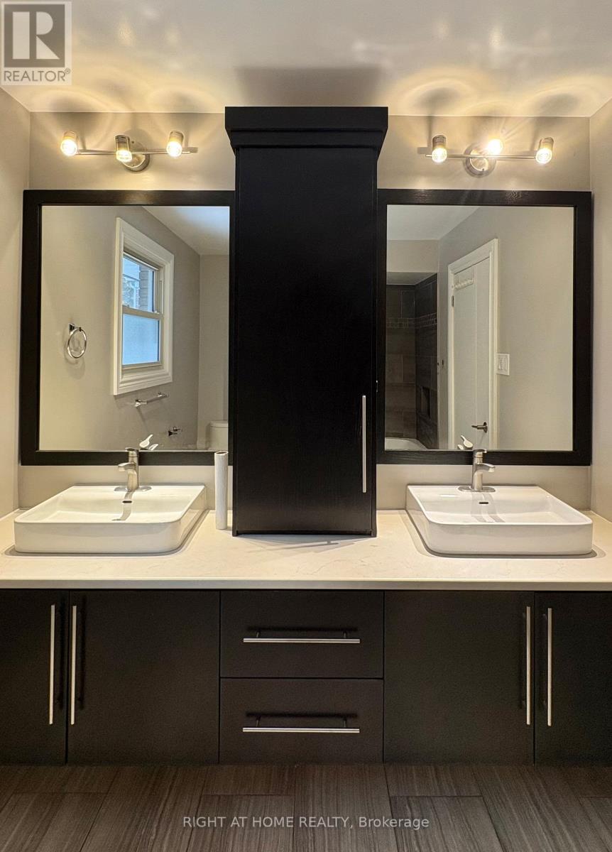 444 Quigley Road, Hamilton, Ontario L8K 5N3 - Photo 16 - X12549146