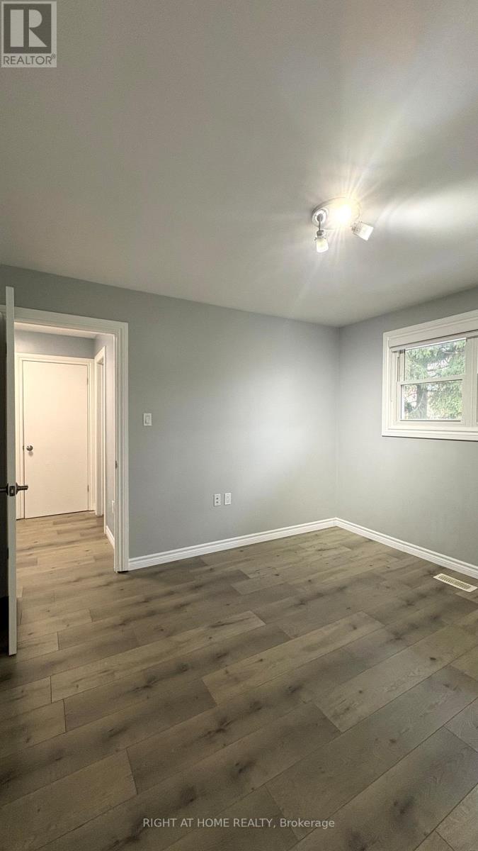 444 Quigley Road, Hamilton, Ontario L8K 5N3 - Photo 19 - X12549146