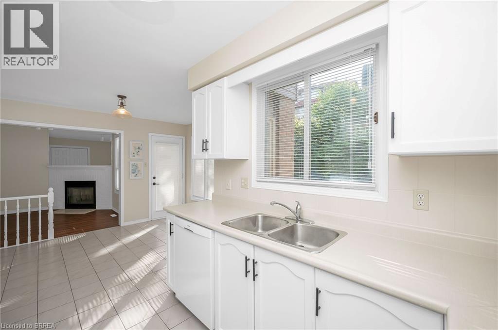 10 Avonbridge Court, Hamilton, Ontario  L8W 3G1 - Photo 14 - 40778703