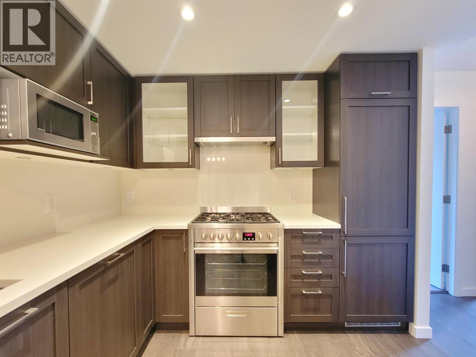 106 5515 Boundary Road, Vancouver, British Columbia  V5R 0E3 - Photo 2 - R3064461