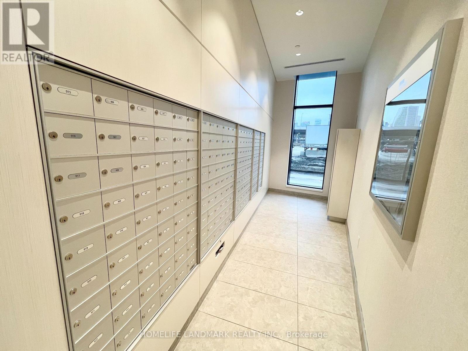 2012 - 15 Richardson Street, Toronto, Ontario M5A 0Y5 - Photo 32 - C12527418