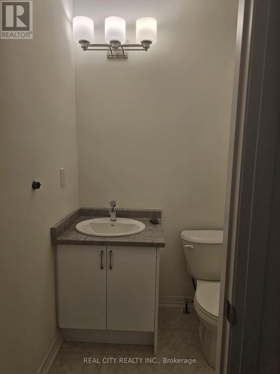 37 George Brier Drive W, Brant, Ontario N3L 0L1 - Photo 5 - X12498546