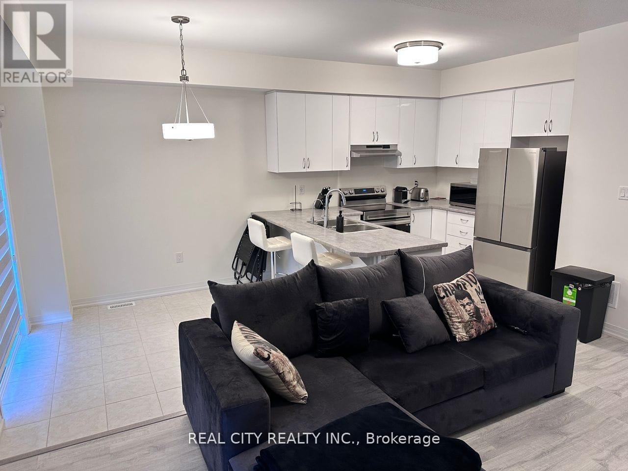 37 George Brier Drive W, Brant, Ontario N3L 0L1 - Photo 23 - X12498546