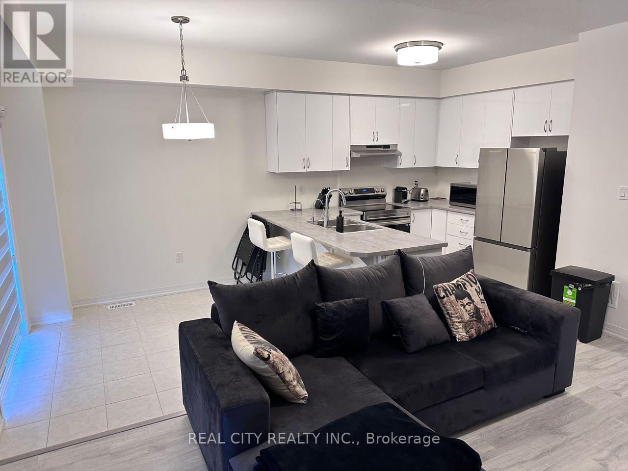 37 George Brier Drive W, Brant, Ontario N3L 0L1 - Photo 31 - X12498546