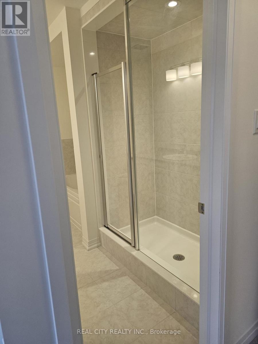 37 George Brier Drive W, Brant, Ontario N3L 0L1 - Photo 17 - X12498546