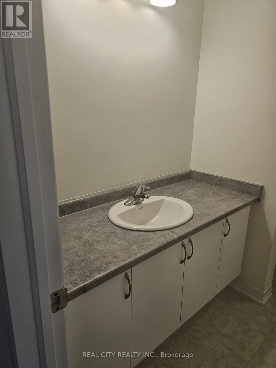 37 George Brier Drive W, Brant, Ontario N3L 0L1 - Photo 20 - X12498546