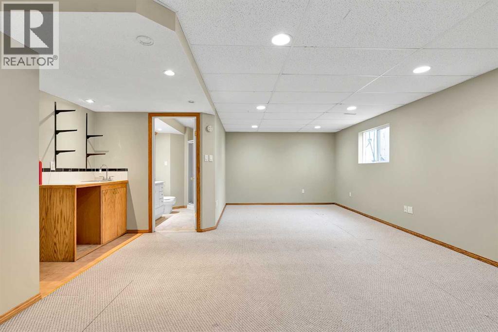 2032 Morris Road Se, Airdrie, Alberta  T4A 1V9 - Photo 41 - A2242413