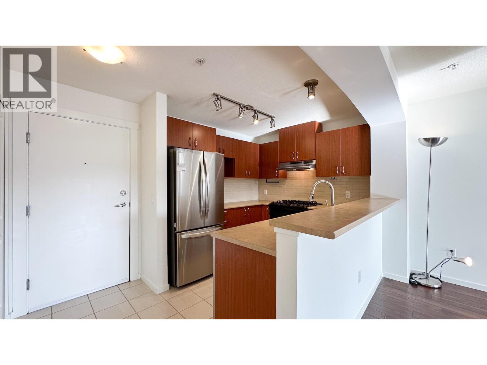 310 9098 Halston Court, Burnaby, British Columbia  V3N 0A6 - Photo 7 - R3062911