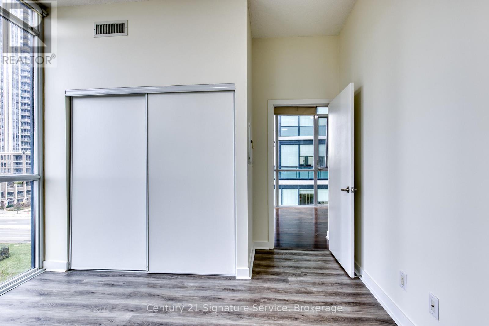 508 - 4099 Brickstone Mews, Mississauga, Ontario  L5B 0G2 - Photo 18 - W12549158