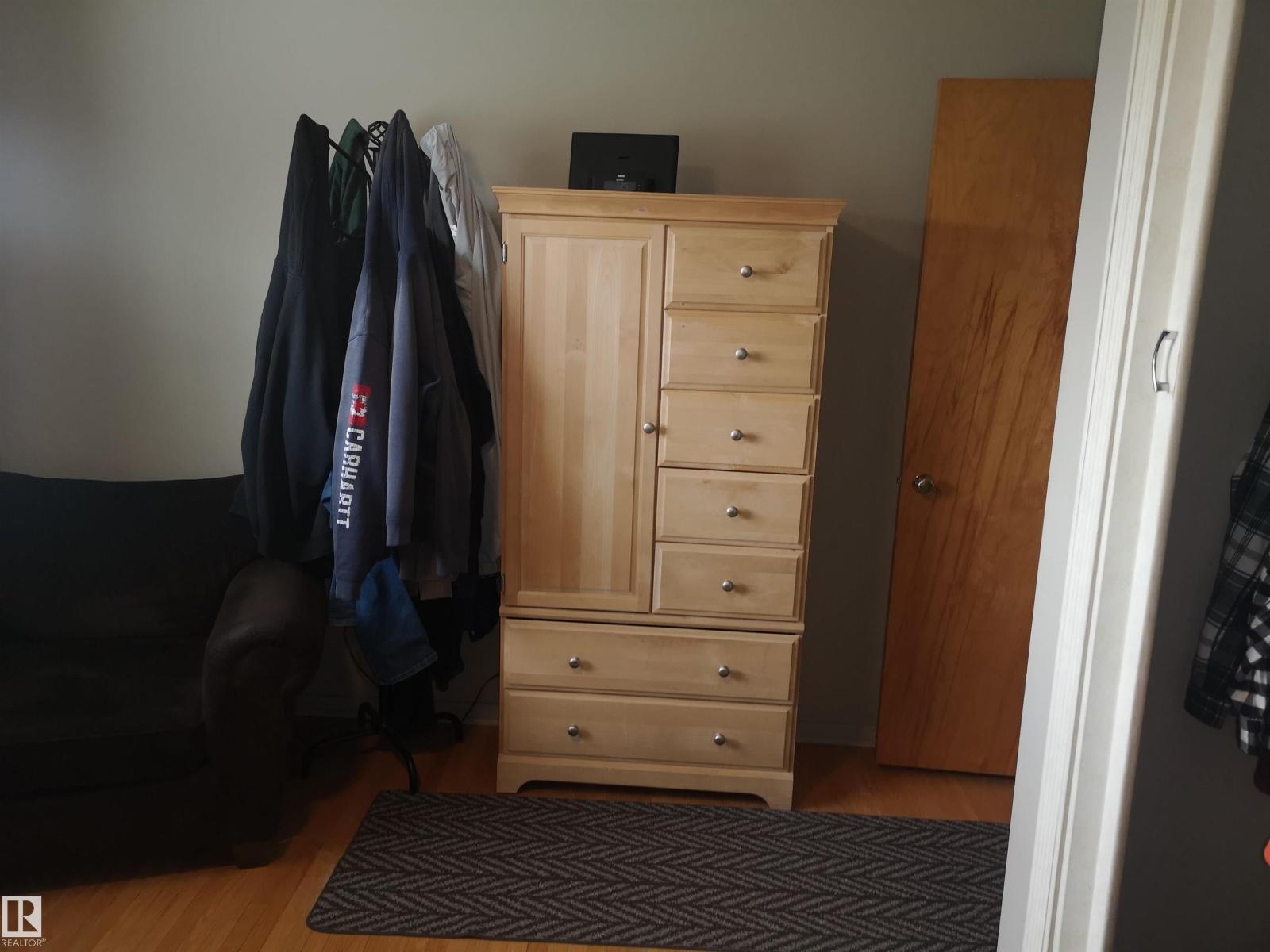 8032 70 Av Nw Nw, Edmonton, Alberta  T6C 0A5 - Photo 19 - E4461068