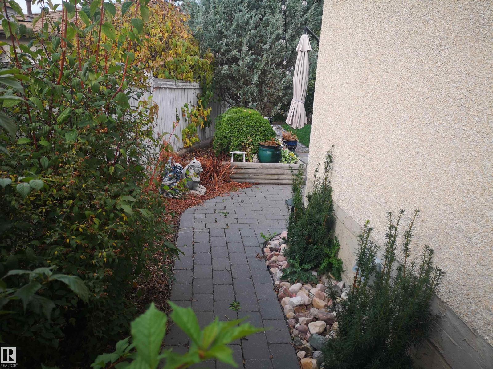 8032 70 Av Nw Nw, Edmonton, Alberta  T6C 0A5 - Photo 48 - E4461068