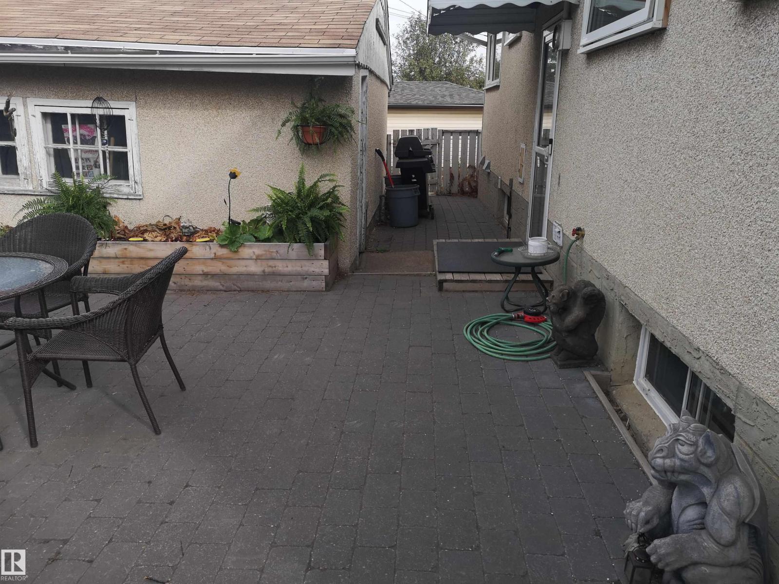 8032 70 Av Nw Nw, Edmonton, Alberta  T6C 0A5 - Photo 50 - E4461068