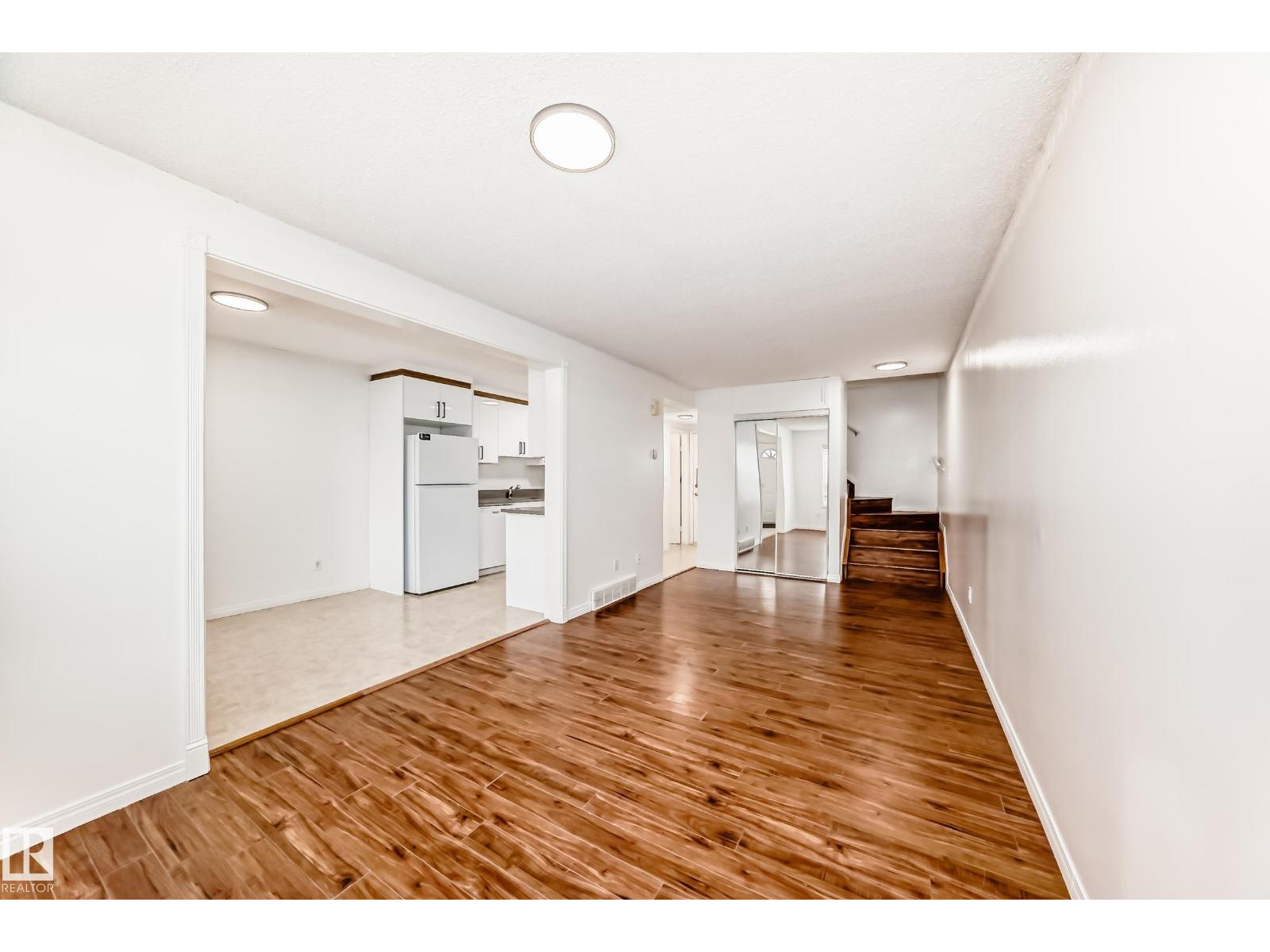 1536 Millwoods Rd E Nw, Edmonton, Alberta  T6V 6V5 - Photo 14 - E4465905