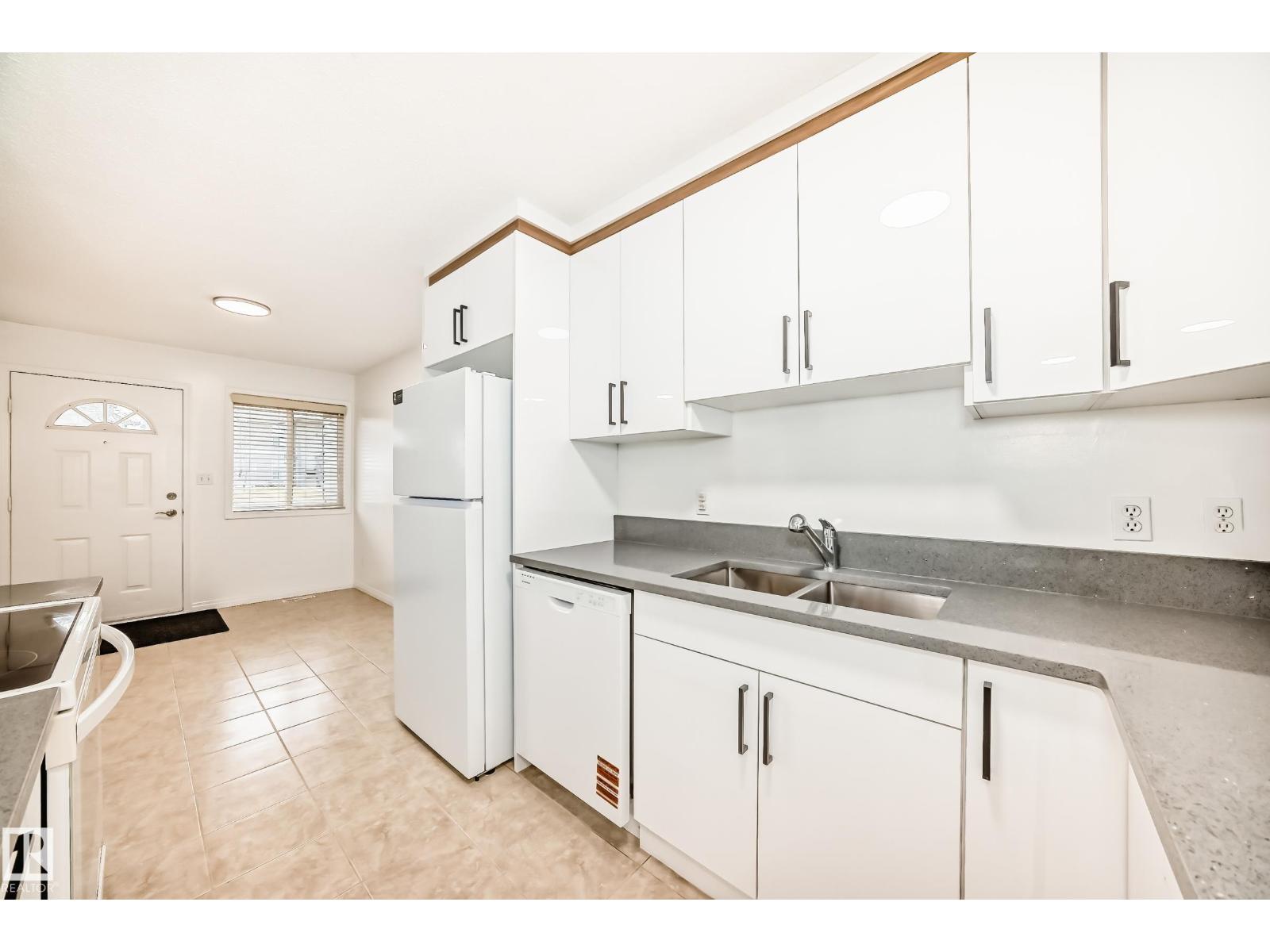 1536 Millwoods Rd E Nw, Edmonton, Alberta  T6V 6V5 - Photo 9 - E4465905