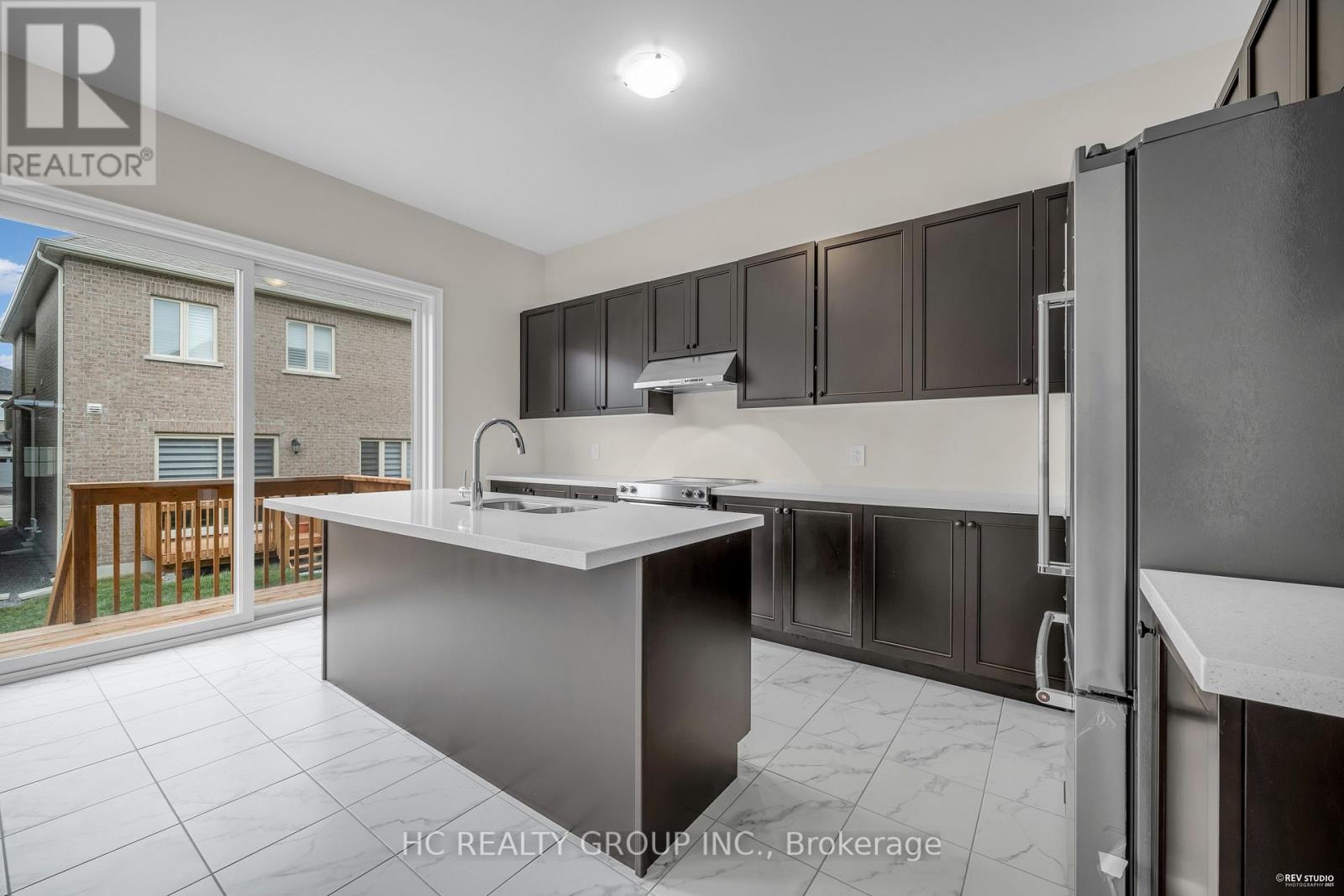 2910 Grindstone Crescent, Pickering, Ontario L1X 0R5 - Photo 10 - E12549174