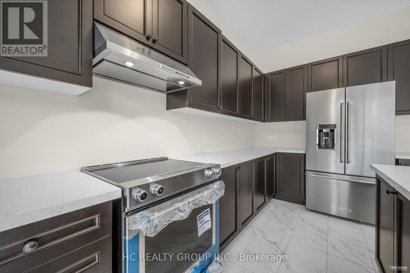 2910 Grindstone Crescent, Pickering, Ontario L1X 0R5 - Photo 13 - E12549174