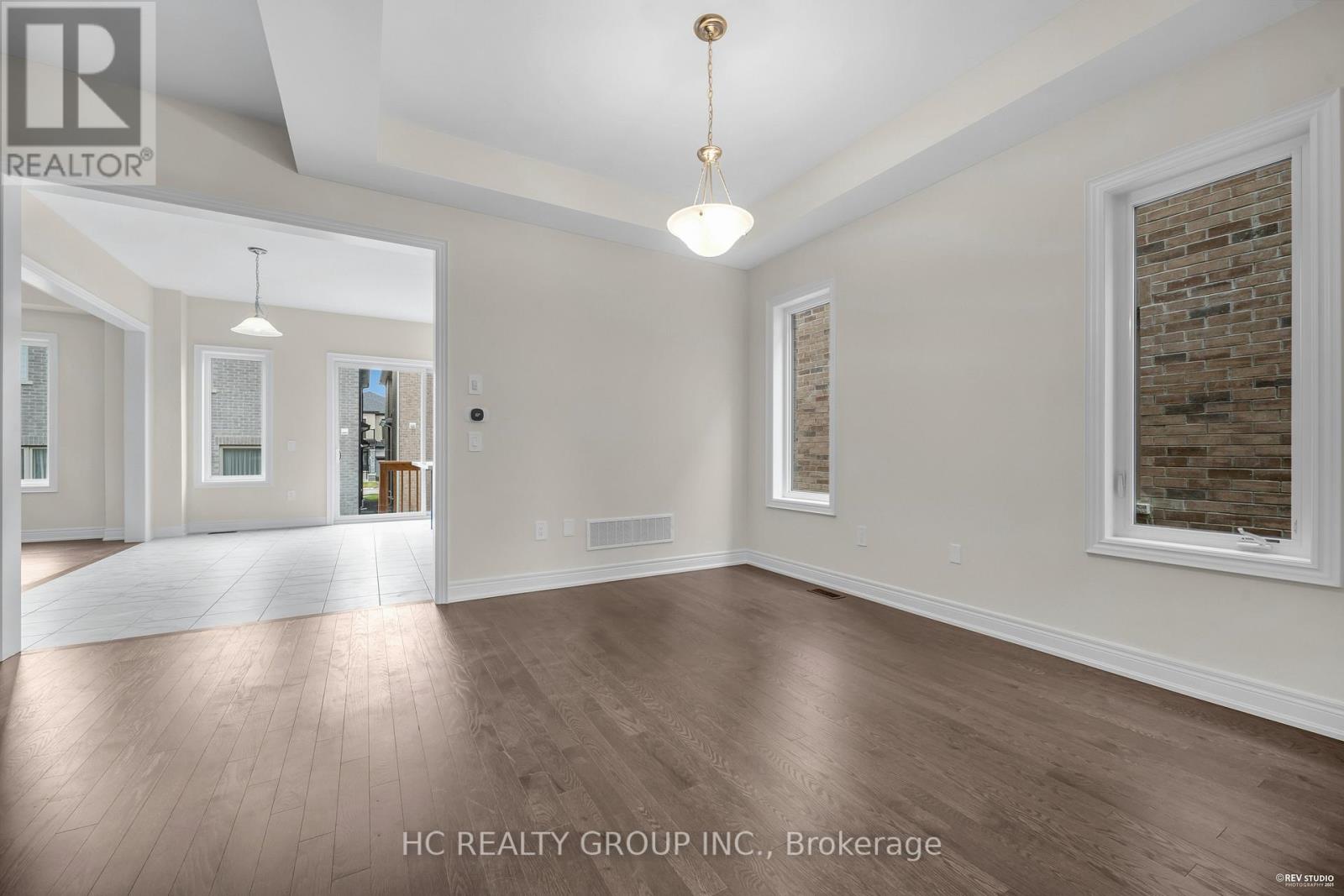 2910 Grindstone Crescent, Pickering, Ontario L1X 0R5 - Photo 8 - E12549174