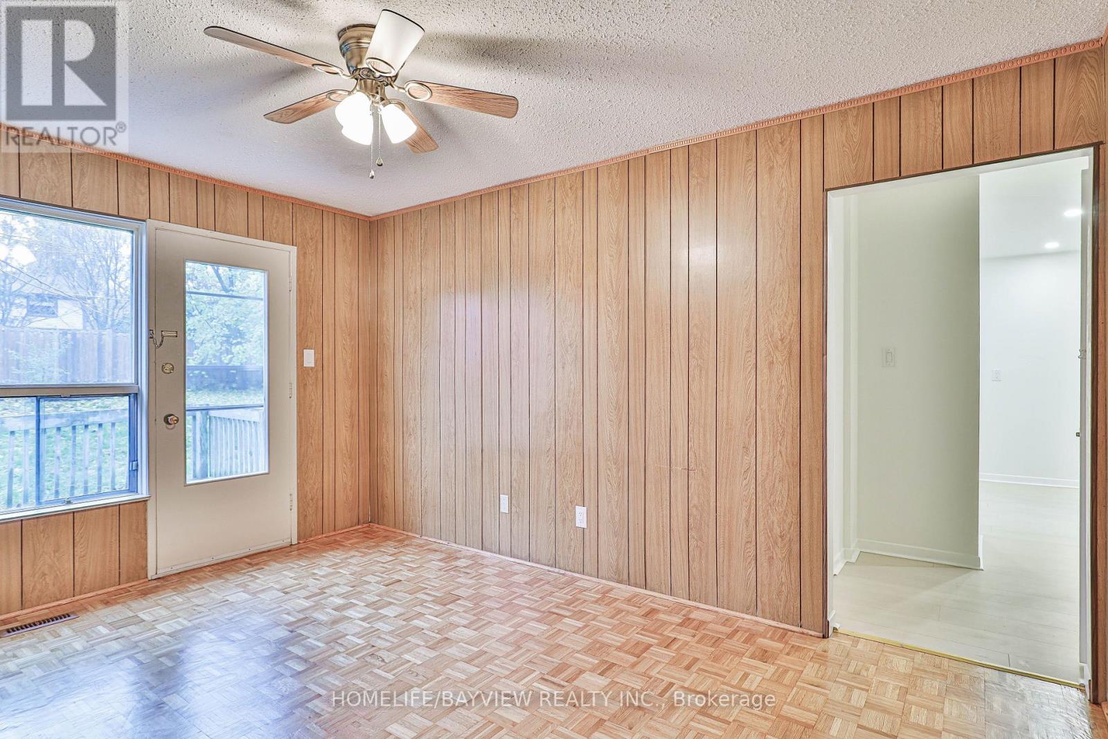 32 Penwick Crescent, Richmond Hill, Ontario  L4C 5B4 - Photo 18 - N12445295