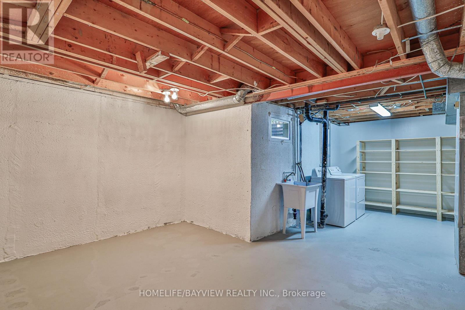 32 Penwick Crescent, Richmond Hill, Ontario  L4C 5B4 - Photo 26 - N12445295